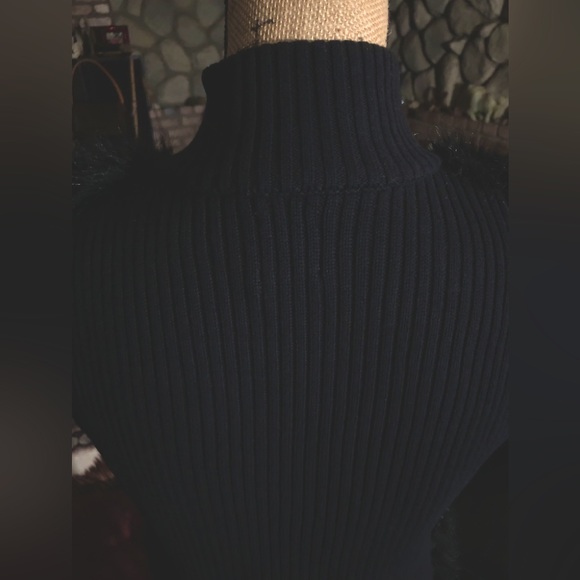 Vintage Anne Klein Black Faux Fur Vest w/Knit Sweater Back-IMMACULATE!! - Picture 10 of 11